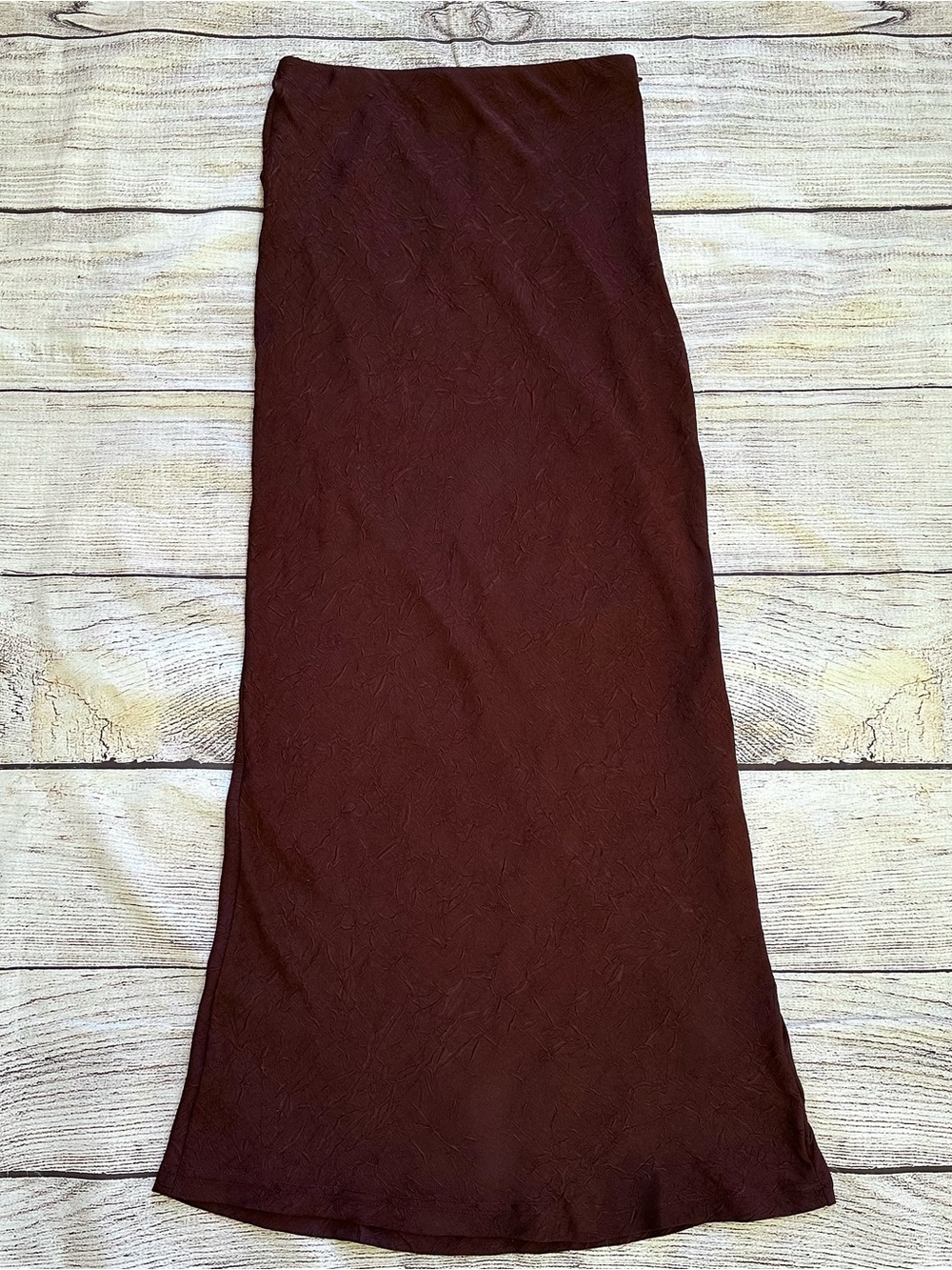 Urban Outfitters Burgundy Crinkle Textured Maxi Skirt Ladies Teen Sz XS